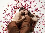 Finromantic 🍓 Фото нежного и романтического поцелуя между де